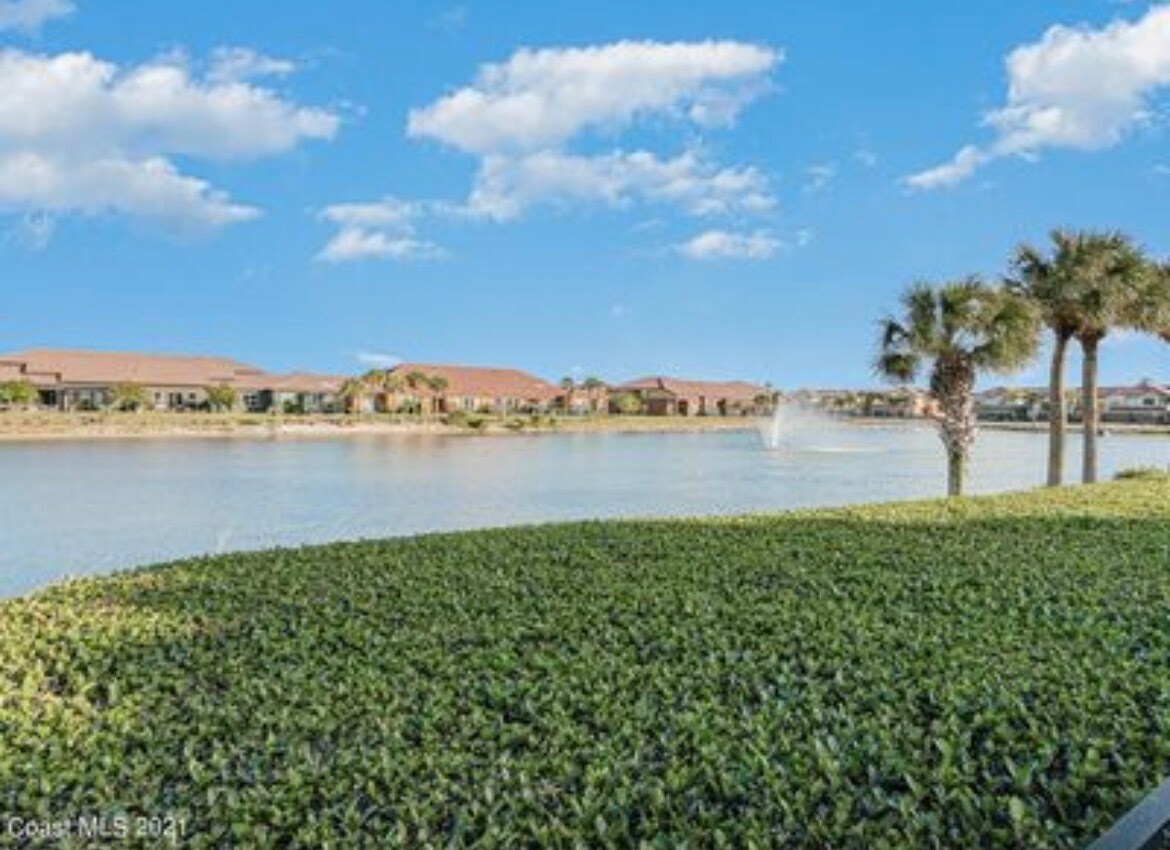 Building Photo - 735 Ventura Dr