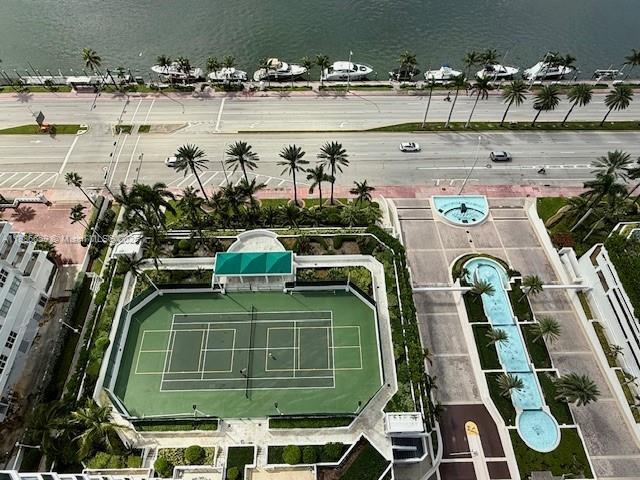 Building Photo - 4775 Collins Ave