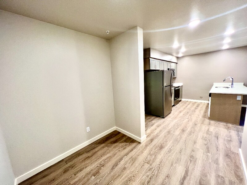 Building Photo - 2330 Yakima Ct