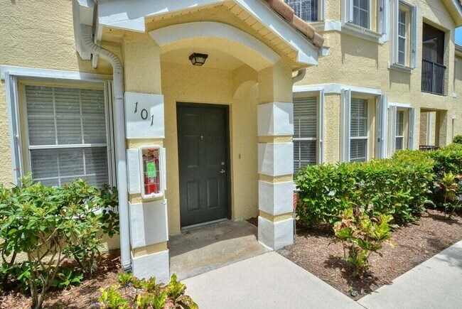 Building Photo - 110 SW Peacock Blvd