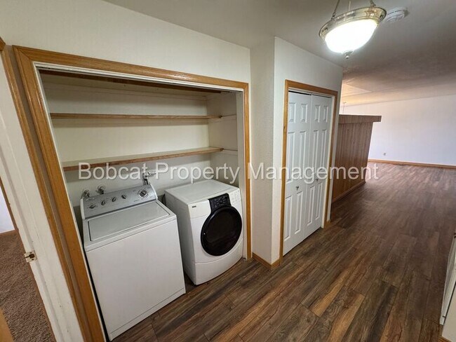 Building Photo - 3722 Lyla Ln