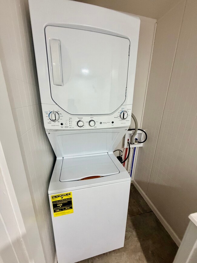 Building Photo - 3411 Frankford Ave