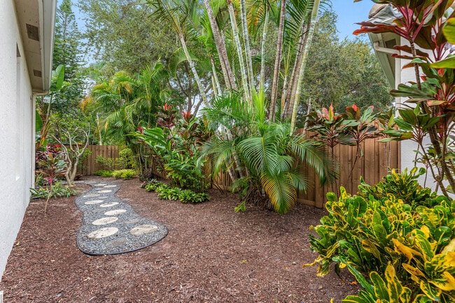 Building Photo - 6673 NW 24th Terrace