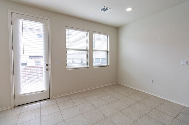 Building Photo - Charming Oasis in Wells Branch: Spacious 3-Bed Home with Stylish Upgrades!