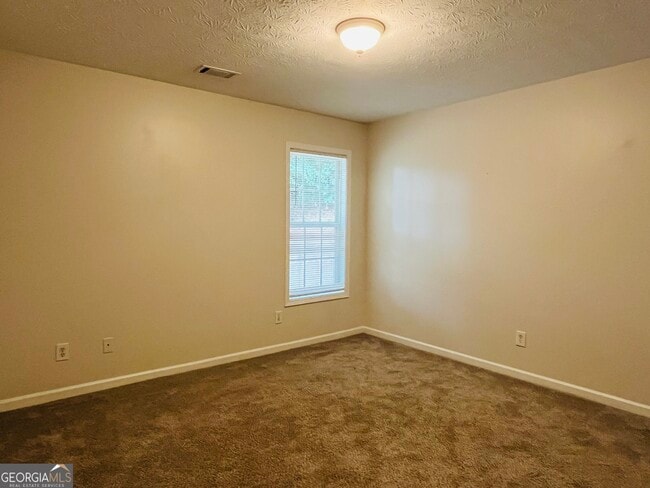 Building Photo - 108 Philmont Ct