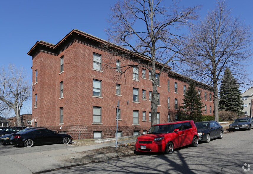 Building Photo - 501 W Franklin Ave