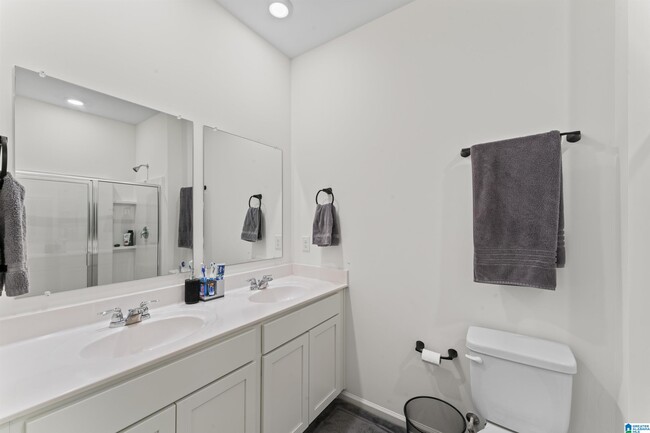 Building Photo - 991 Archers Trail N