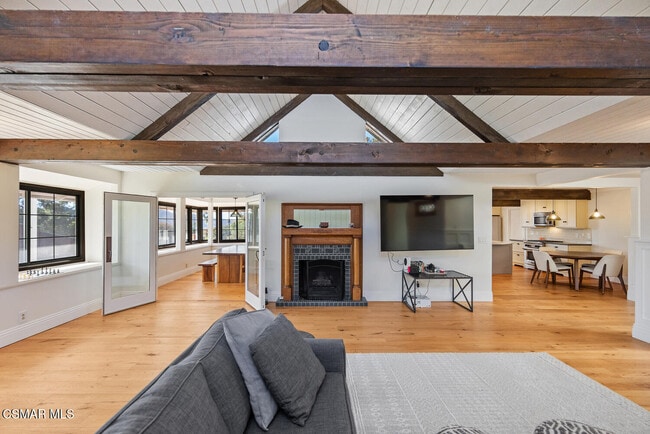 Building Photo - 11316 Barranca Rd