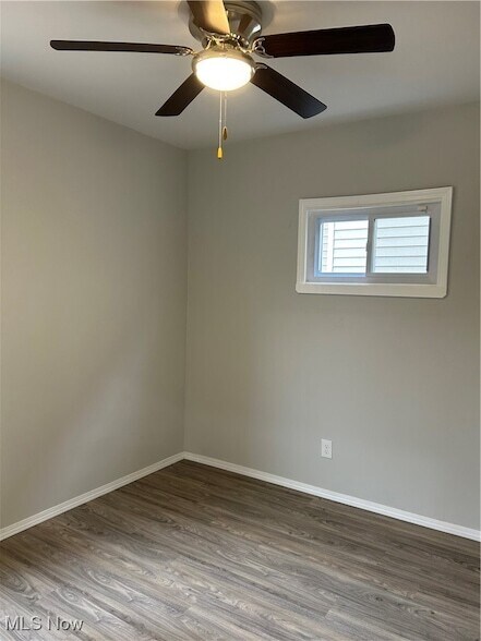 Building Photo - 15630 Holmes Ave