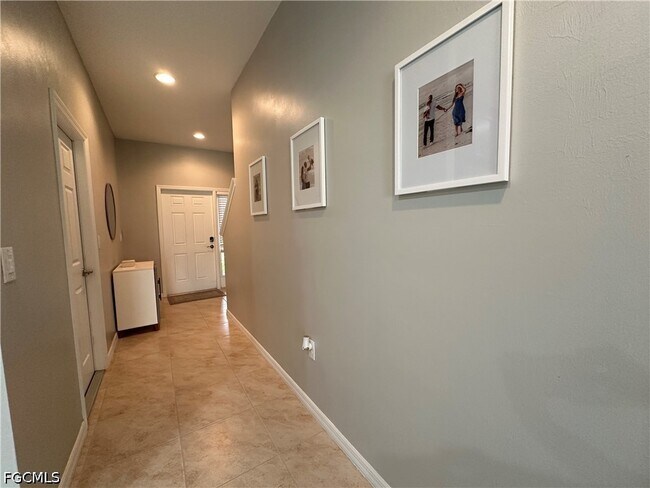 Building Photo - 4092 Wilmont Place