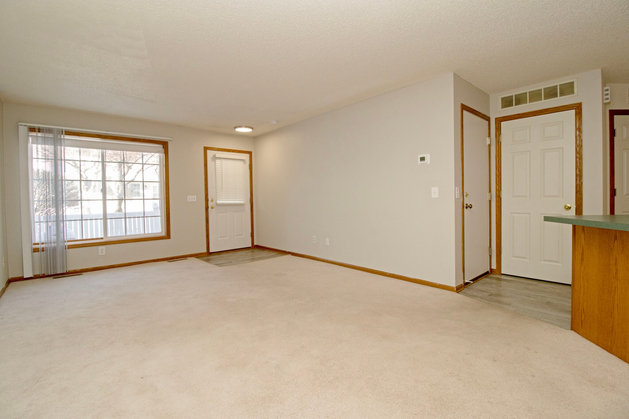 Building Photo - 8647 Quarry Ridge Ln