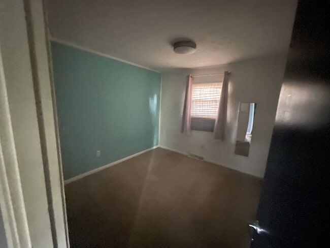 Building Photo - 221 Teel Rd