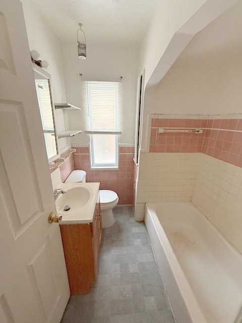 Building Photo - 18497 Sussex St