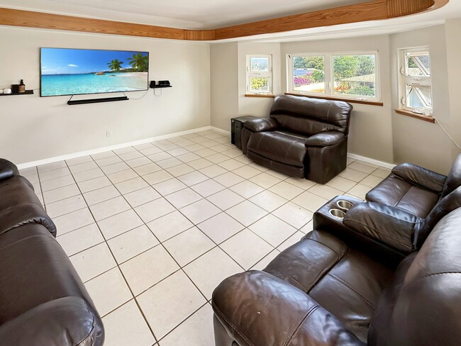 Building Photo - 95-216 Kaopua Loop