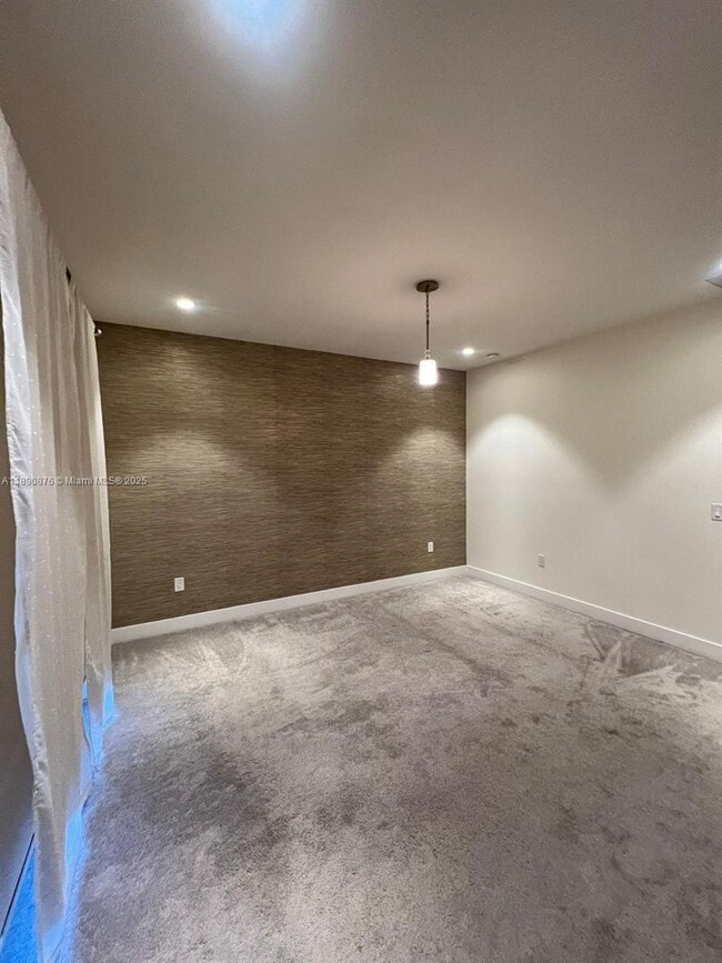 Building Photo - 10422 NW 64th Terrace