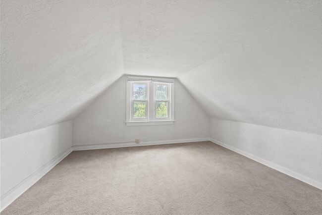 Building Photo - 1561 Glenn Ave