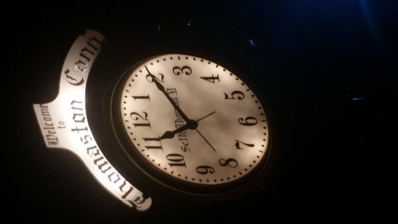 Building Photo - 230 S Main St