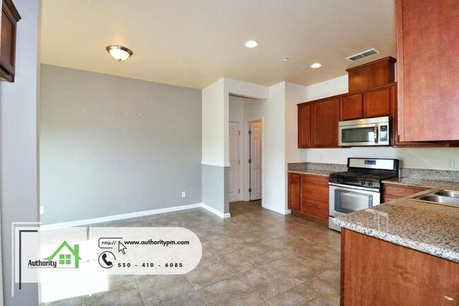 Building Photo - 671 Mission De Oro Dr