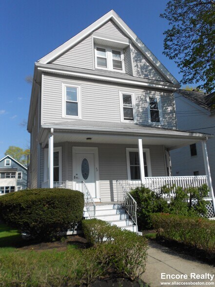 Building Photo - 65 Fairbanks St