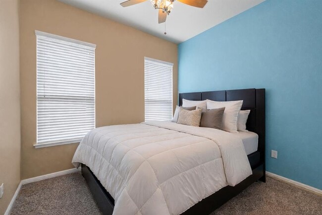 Building Photo - 1400 Little Elm Trail