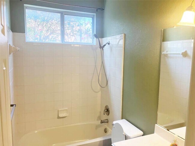 Building Photo - 3208 Dawn Mesa Ct