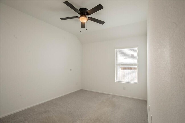 Building Photo - 22065 Juniper Crossing Dr