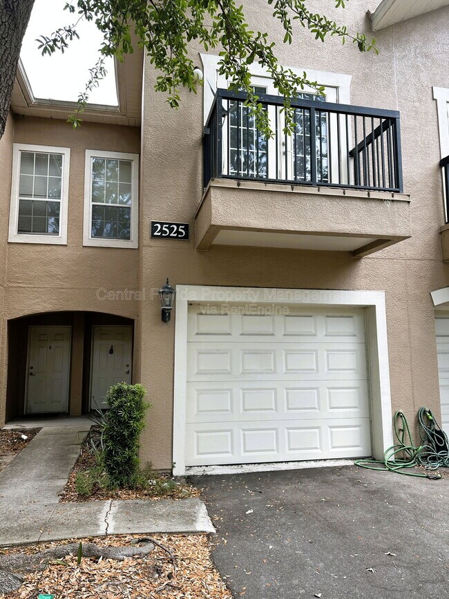 Building Photo - 2525 Lancien Ct