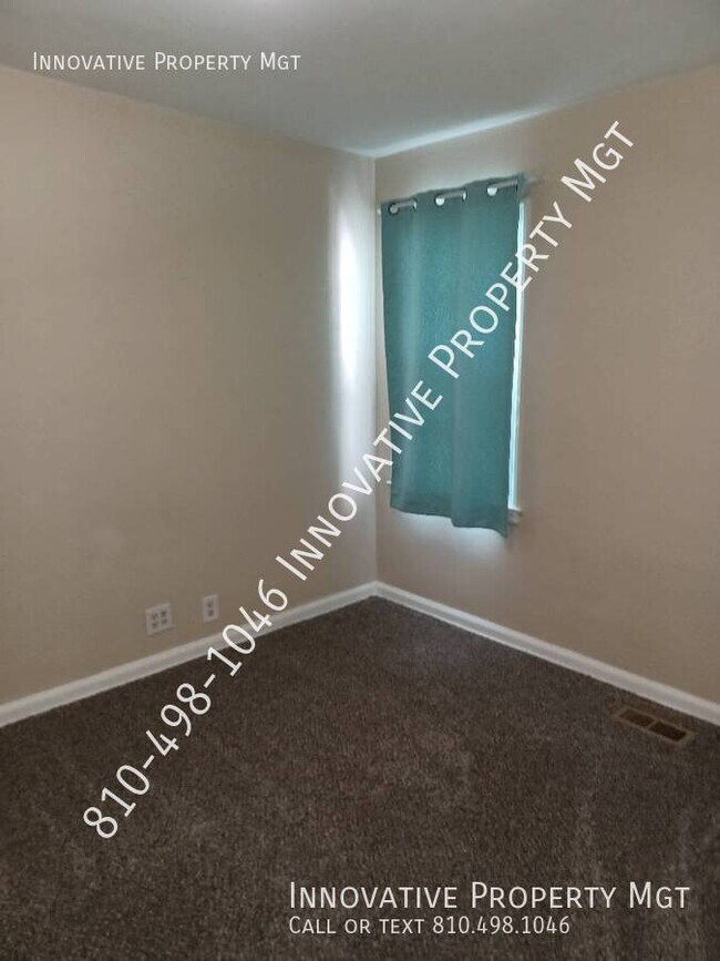 Building Photo - 4354 Elms Rd