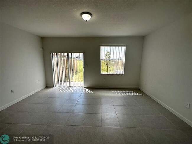 Building Photo - 2330 NW 125 St