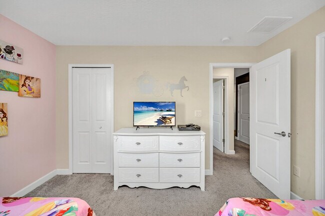 Building Photo - 1671 Moon Valley Dr