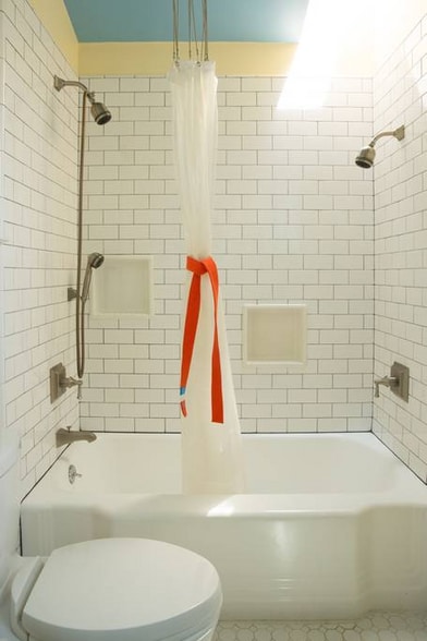 Bathroom - 1135 Treat Ave