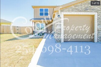 Building Photo - AVAILABLE SOON! *MORE PHOTOS COMING SOON* ...