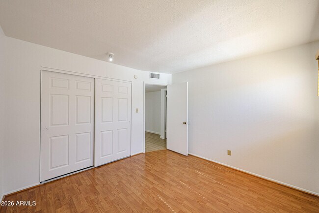 Building Photo - 8333 E Orange Blossom Ln