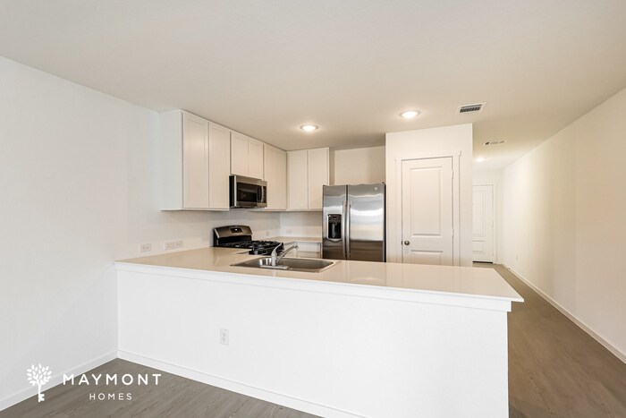 Building Photo - 751 Thea Mdws