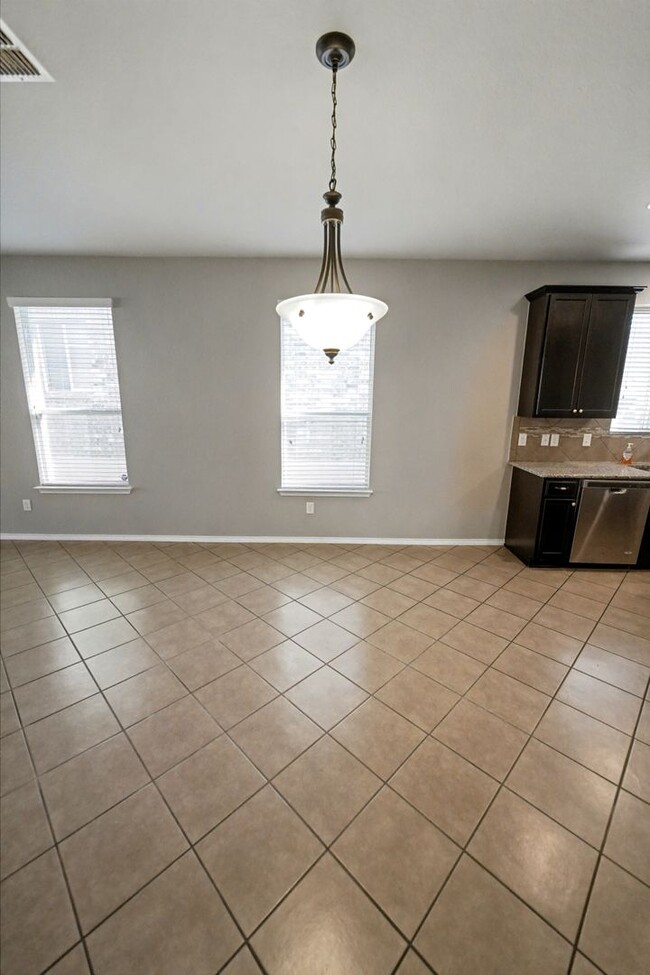 Building Photo - Beautiful Home in the Highly Desirable Alamo Ranch Community! - Realtor Commission: $500