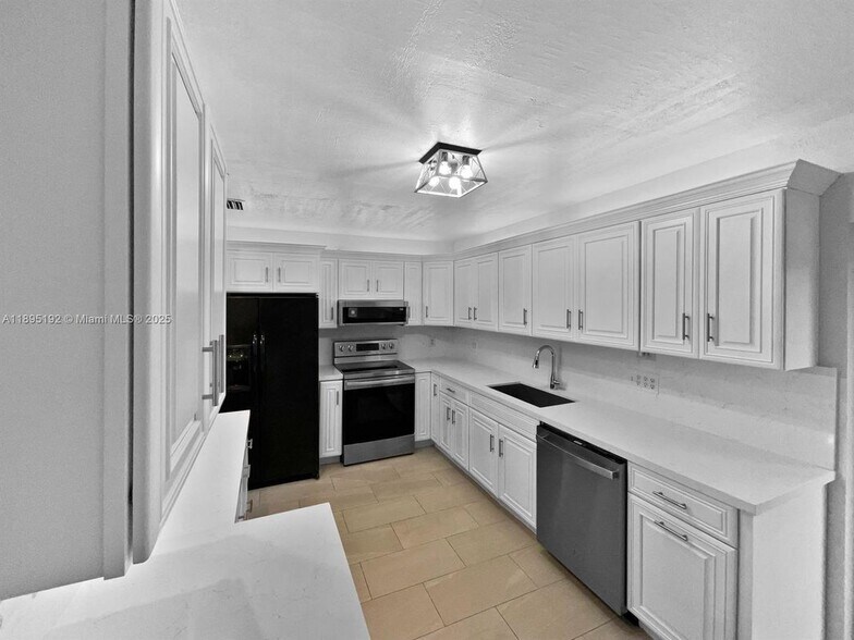 Building Photo - 22226 SW 65th Terrace