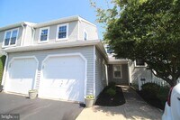 Building Photo - 681 Rose Hollow Dr