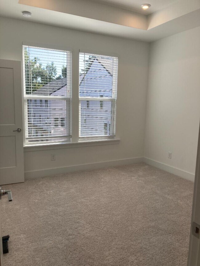 Building Photo - 4020 Capital Rdg Ct