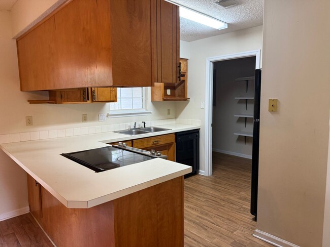 Building Photo - 3 Bedroom/2 Bath Home in Valdosta