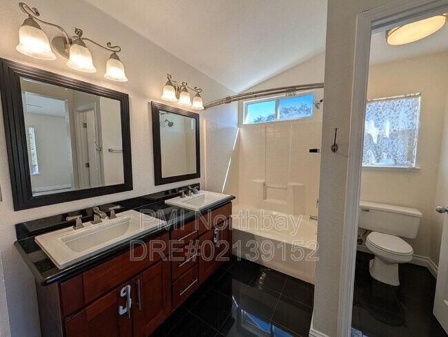 Building Photo - 5052 Gothic Ct