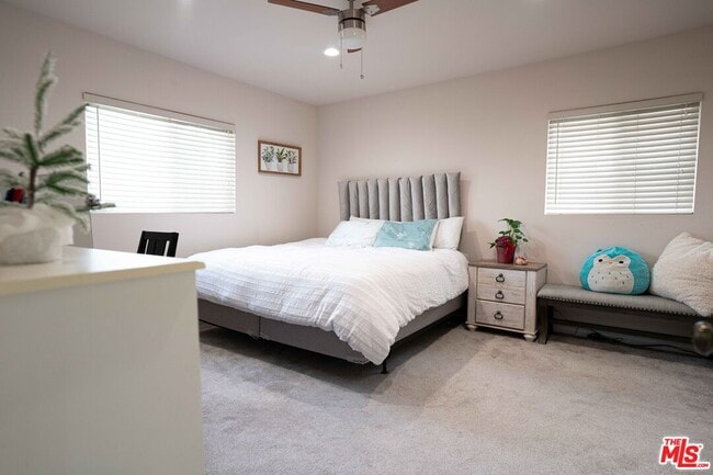 Building Photo - 306 E 36th St