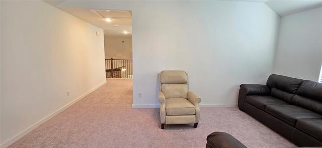 Building Photo - 1689 Sheldon Dr
