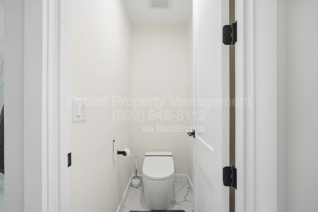 Building Photo - 8989 N Gainey Center Dr