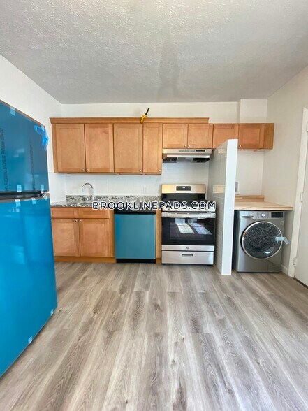 Building Photo - 258 Cypress St