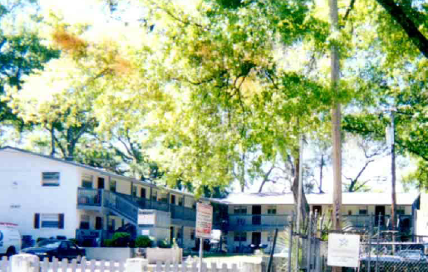 Building Photo - Bert Road Apartments