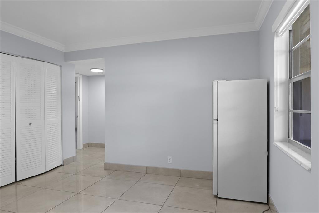 Building Photo - 4100 N 58th Ave
