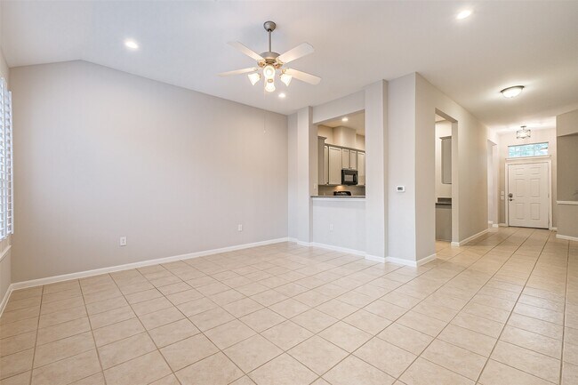 Building Photo - 9718 Catalina Leaf Ln