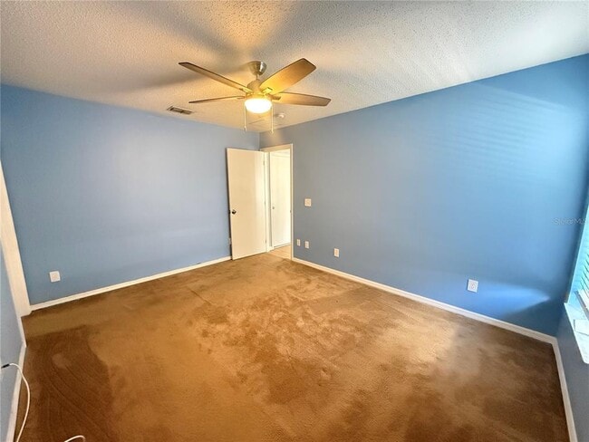 Building Photo - 1905 Myakka Ct