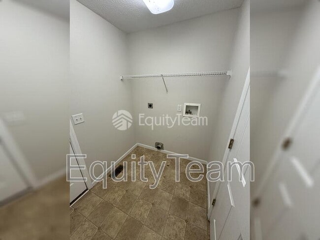 Building Photo - 98 Bannock Dr