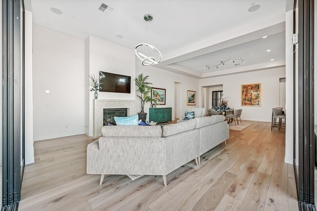 Building Photo - 12378 E Troon Vis Dr